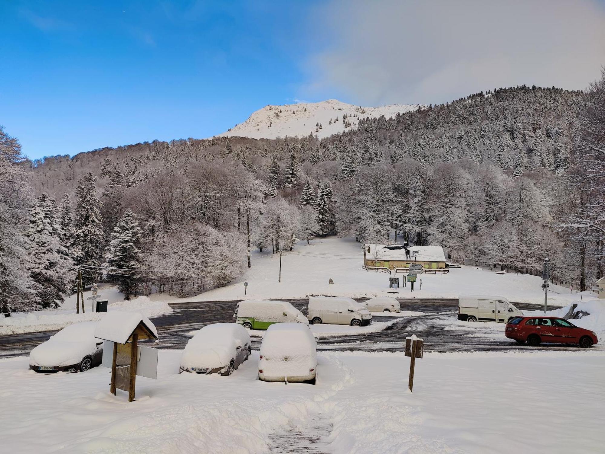 Auberge La Soulan Boutx Exteriör bild